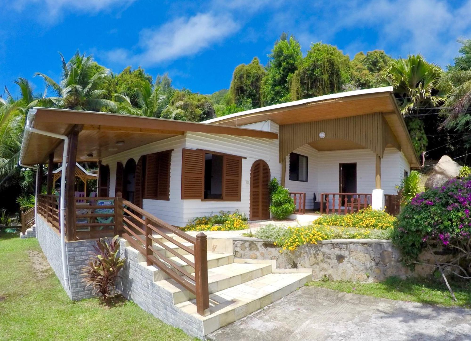 Chalets Cote Mer Baie Sainte Anne Exterior foto